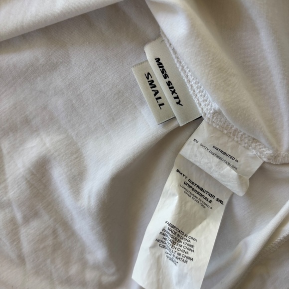 Miss Sixty SWAG t shirt size small , oversized unisex - Picture 3 of 5
